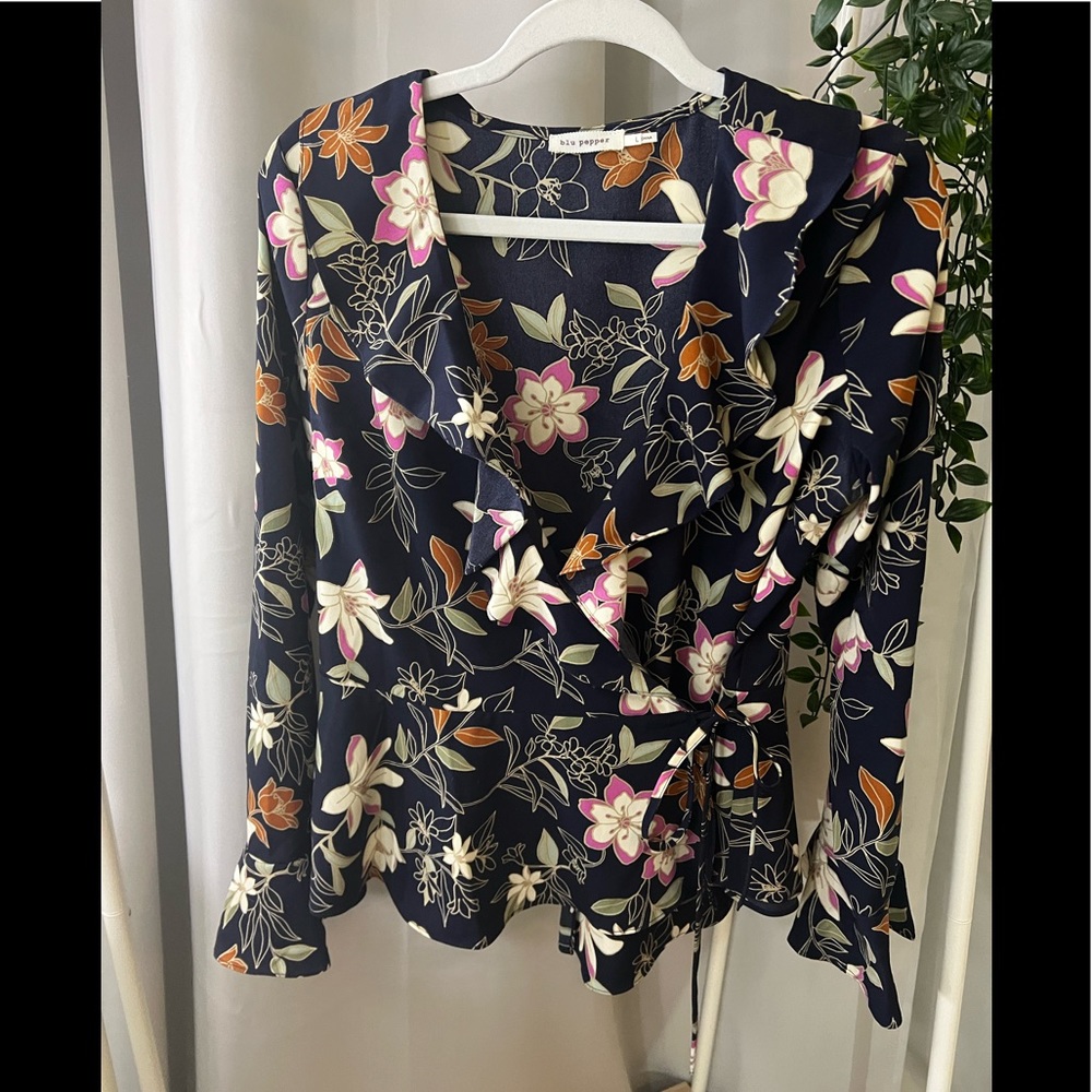 Blu pepper blouse